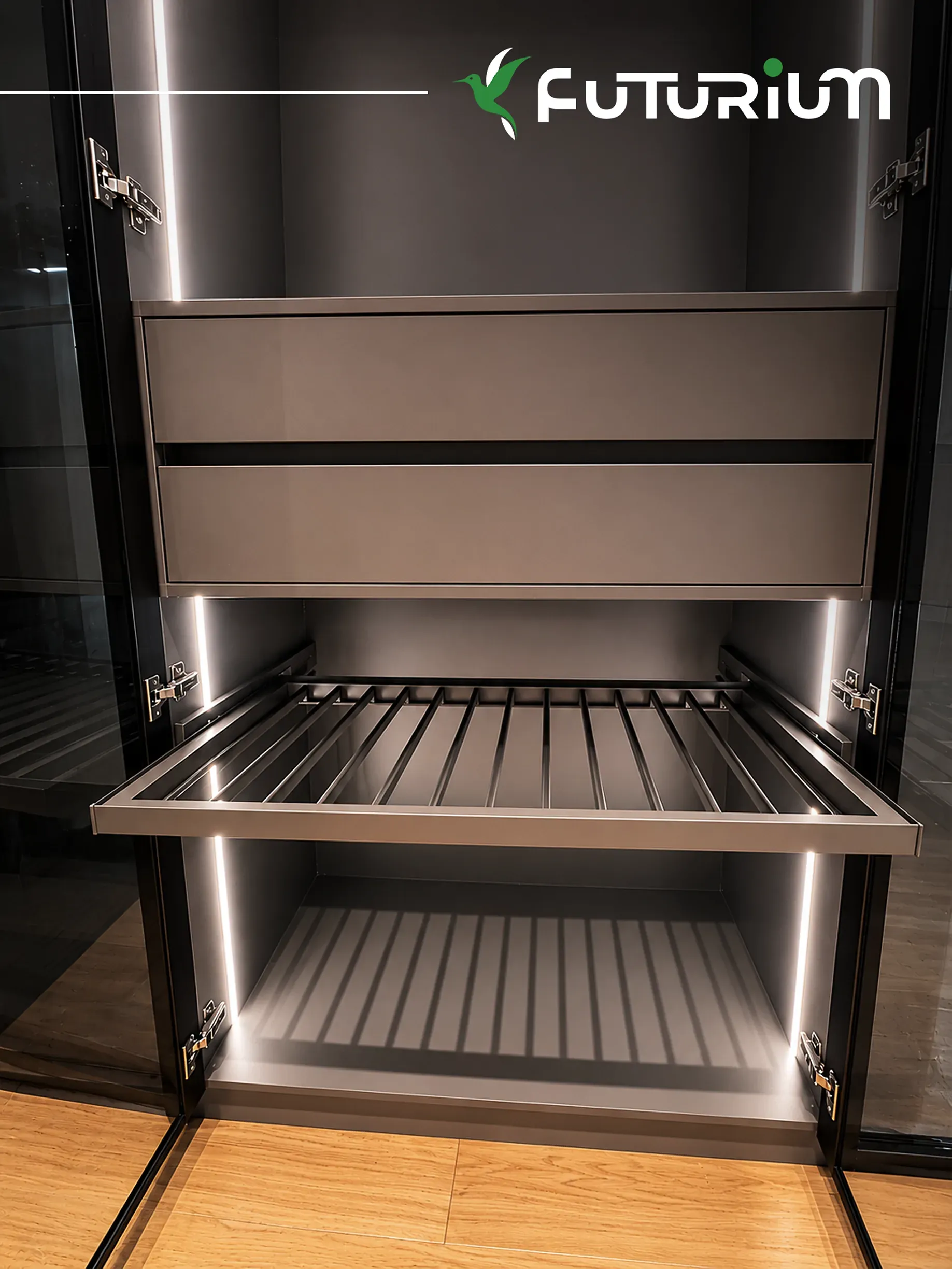 Pull-out mechanisms and shelves in a walk-in closet — Futurium project at Lisi